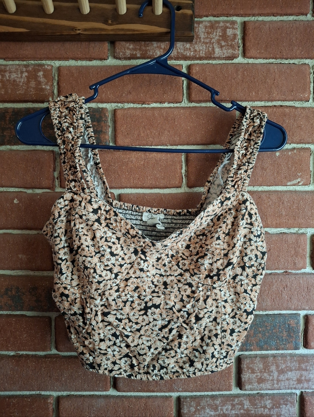 Floral tank top Size L